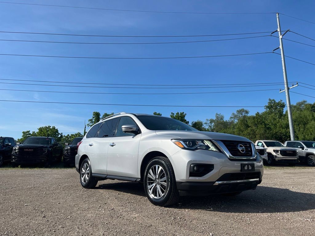 Used 2020 Nissan Pathfinder SL FWD image 7