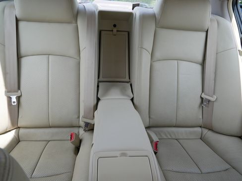 Used 2010 INFINITI G37 x Sedan w/ Premium Pkg AWD/4WD image 13