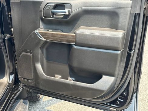 Used 2022 Chevrolet Silverado 1500 RST RWD image 14
