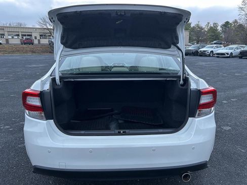 Used 2021 Subaru Impreza 2.0i Limited image 6