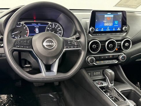 Used 2024 Nissan Sentra SV FWD image 35