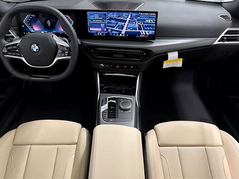 Used 2026 BMW 230i xDrive Coupe w/ Convenience Package AWD/4WD image 16