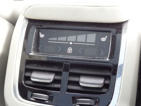Used 2019 Volvo XC60 T5 Inscription AWD/4WD image 15