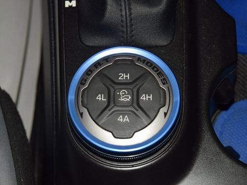 Used 2022 Ford Bronco Black Diamond w/ Sasquatch Package image 30