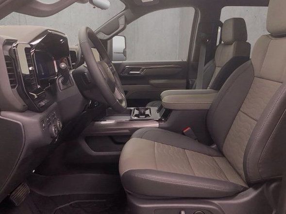 New 2026 Chevrolet Silverado 2500 ZR2 AWD/4WD image 23
