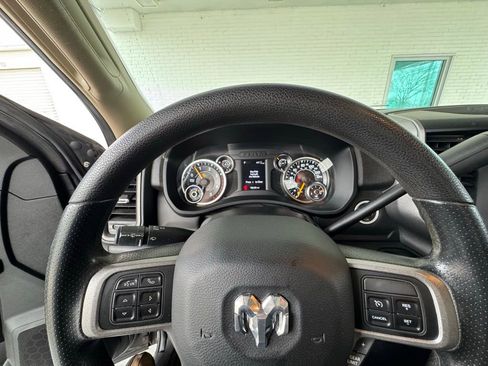 Used 2019 RAM 3500 Tradesman image 32