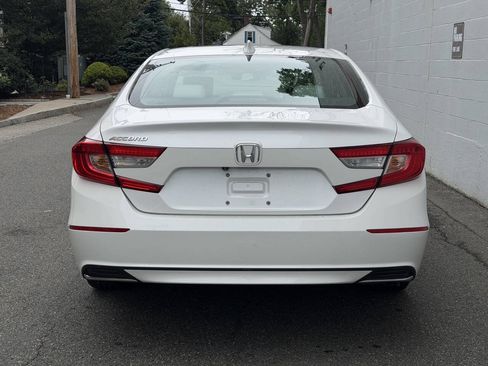 Used 2018 Honda Accord LX image 5