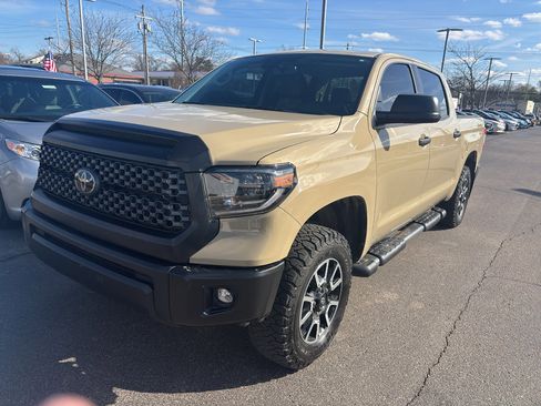 Used 2020 Toyota Tundra SR5 w/ TRD Off-Road Package image 3