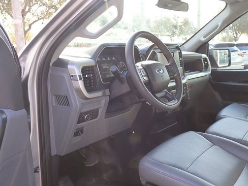 Used 2022 Ford F150 XL w/ Equipment Group 101A High RWD image 24