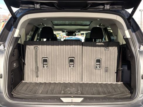 Certified 2023 Subaru Ascent Limited w/ Technology Package image 37