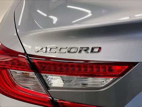 Used 2022 Honda Accord LX image 7
