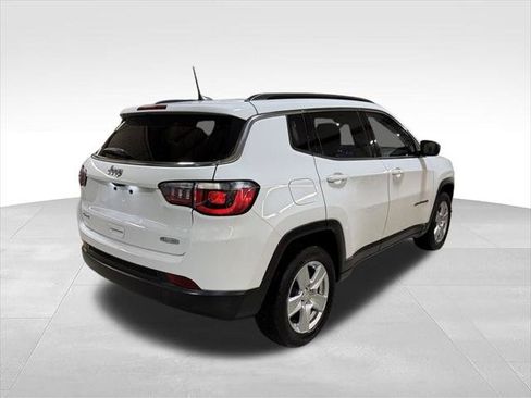 Certified 2022 Jeep Compass Latitude AWD/4WD image 37