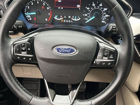 Used 2022 Ford Escape SEL AWD/4WD image 14