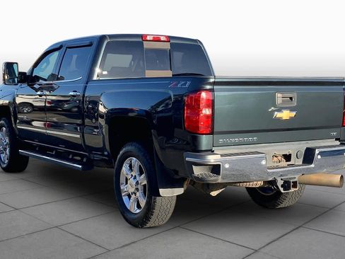 Used 2019 Chevrolet Silverado 2500 LTZ w/ Duramax Plus Package AWD/4WD image 11