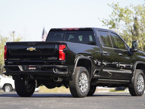 New 2026 Chevrolet Silverado 2500 High Country w/ High Country Premium Package AWD/4WD image 51