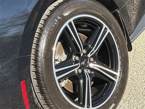 Certified 2024 Ford Mustang Coupe image 9