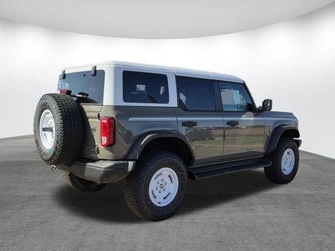 New 2026 Ford Bronco Heritage Edition AWD/4WD image 2