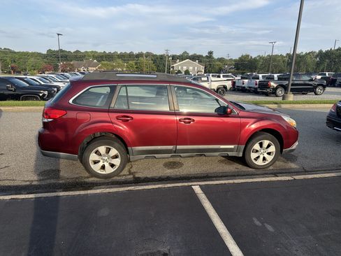 Used 2012 Subaru Outback 2.5i w/ Alloy Wheel Pkg AWD/4WD image 11