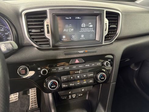 Used 2018 Kia Sportage EX w/ EX Sport Appearance Package FWD image 15