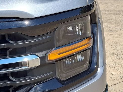 Used 2025 Ford F150 XLT w/ Equipment Group 301A Standard RWD image 9