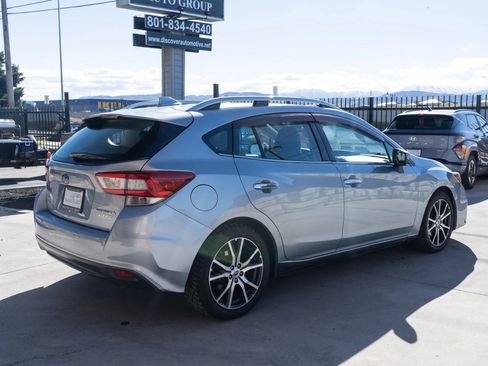 Used 2017 Subaru Impreza 2.0i Limited image 8