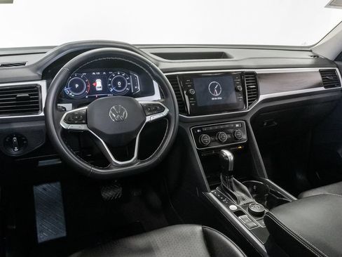 Used 2022 Volkswagen Atlas SE w/ Panoramic Sunroof Package AWD/4WD image 7
