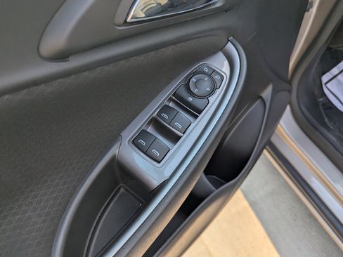 Certified 2024 Chevrolet Malibu LT FWD image 11
