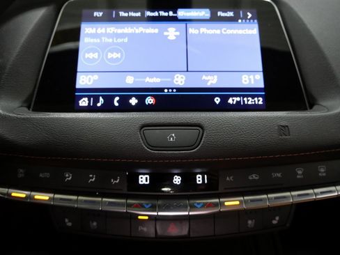 Used 2019 Cadillac XT4 Premium Luxury image 21