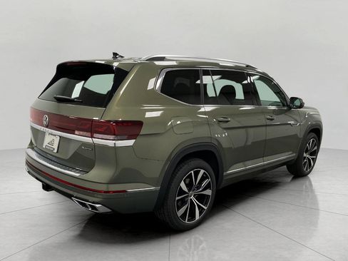 New 2026 Volkswagen Atlas SEL Premium R-Line AWD/4WD image 3