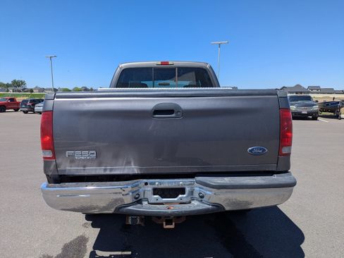 Used 2004 Ford F250 XL AWD/4WD image 5