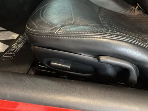 Used 2004 Chevrolet Corvette Z06 w/ Memory Package image 21