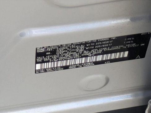 Used 2017 Toyota RAV4 XLE image 18