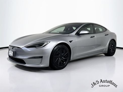 Used 2026 Tesla Model S AWD/4WD image 3