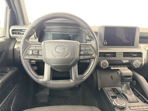 Certified 2025 Toyota Tacoma SR5 image 29