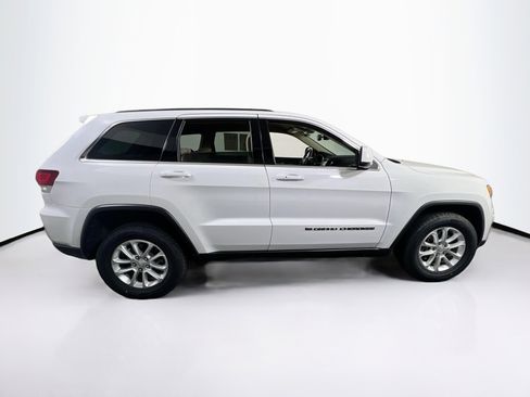 Used 2022 Jeep Grand Cherokee Laredo E image 4