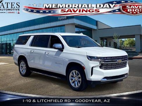 Used 2023 Chevrolet Suburban Premier AWD/4WD image 1