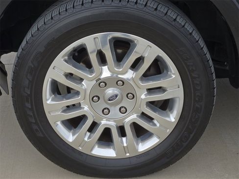 Used 2014 Ford F150 Platinum image 9