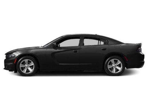 Used 2015 Dodge Charger SE w/ Popular Equipment Group image 3