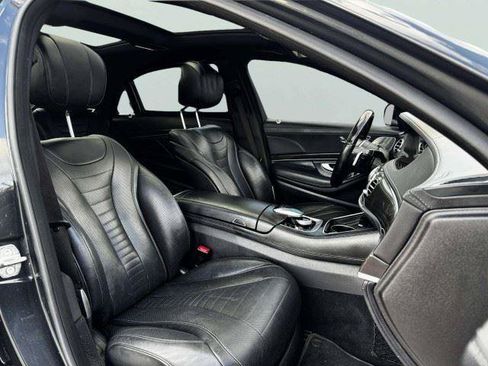 Used 2019 Mercedes-Benz S 560 4MATIC Sedan image 48