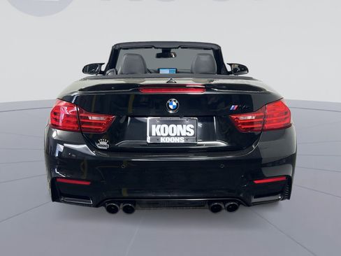 Used 2016 BMW M4 Convertible image 10