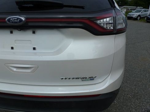 Used 2015 Ford Edge Titanium w/ Technology Package AWD/4WD image 9