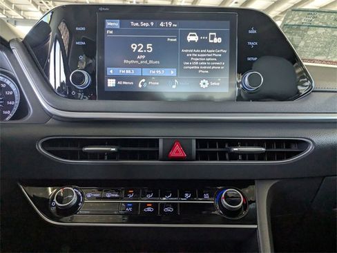 Used 2020 Hyundai Sonata SE image 19