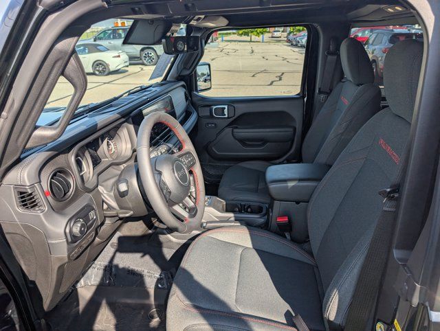 Used 2024 Jeep Wrangler Rubicon w/ Technology Group AWD/4WD image 11
