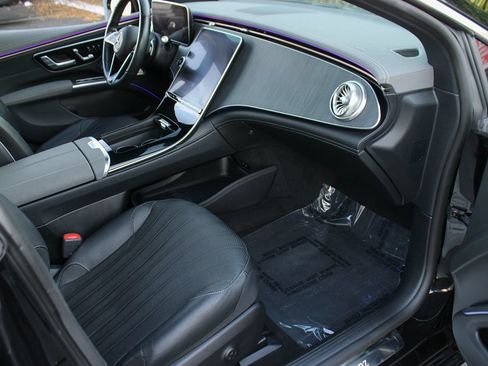 Used 2023 Mercedes-Benz EQS 450+ 4MATIC Sedan image 17