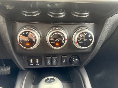 Used 2021 Mitsubishi Outlander Sport LE AWD/4WD image 26