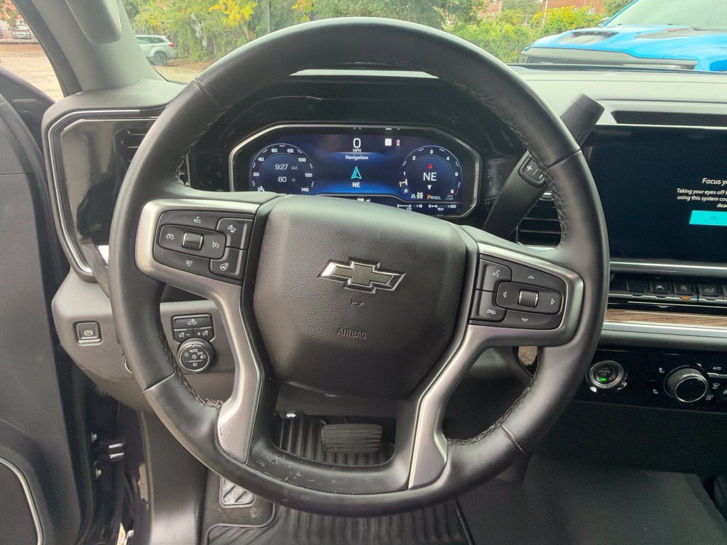 Used 2023 Chevrolet Silverado 1500 RST AWD/4WD image 27