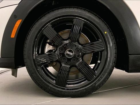 Certified 2023 MINI Cooper S image 8