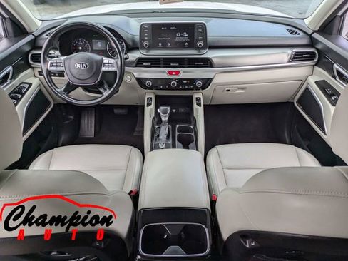 Used 2021 Kia Telluride S FWD image 20
