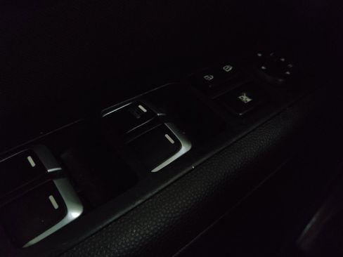 Used 2019 Kia Soul image 27