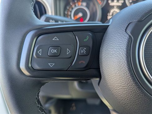 New 2026 Jeep Gladiator Sport image 17